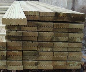 4.8m 32mm x 120mm grooved deckboard