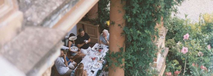 Host the Perfect Garden Gathering: DIY Tips for Outdoor Entertaining