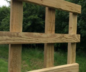 320mm x 3.0m Trellis